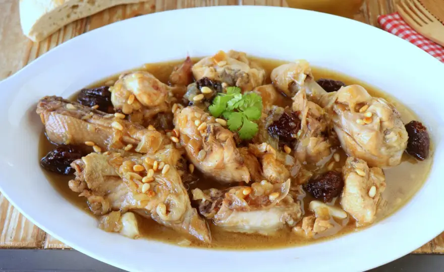 Pollo Guisado Perfecto - Jugoso, Sabroso y Fácil