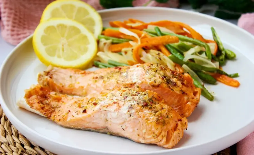 Cómo cocinar salmón al microondas y que quede jugoso