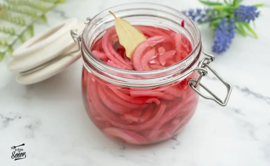 Cebolla encurtida perfecta - Receta fácil y trucos clave
