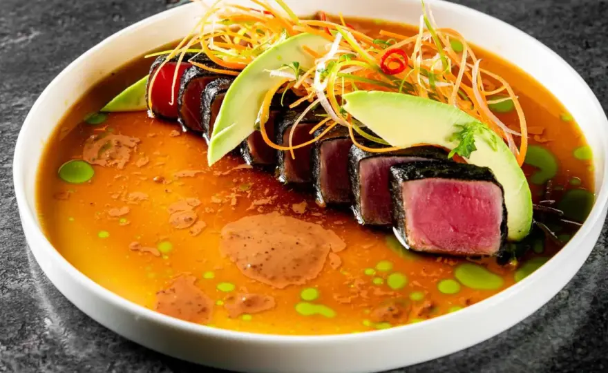 Tataki de Atún Perfecto - Sellado, Salsas y Errores a Evitar