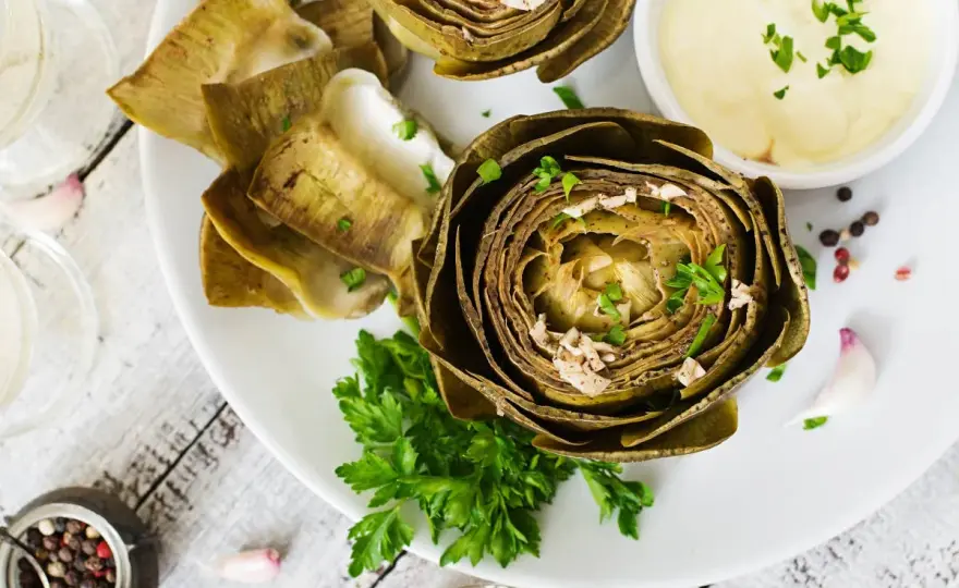 Alcachofas al horno tiernas y sabrosas con trucos sencillos