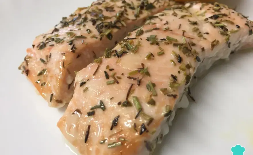 Salmón al horno perfecto - Jugoso en 15 minutos sin resecar