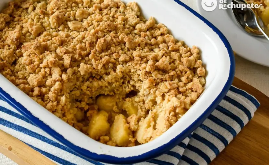 Crumble de manzana crujiente y jugoso sin complicaciones