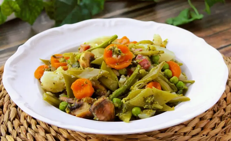 Menestra de verduras perfecta con cada hortaliza en su punto