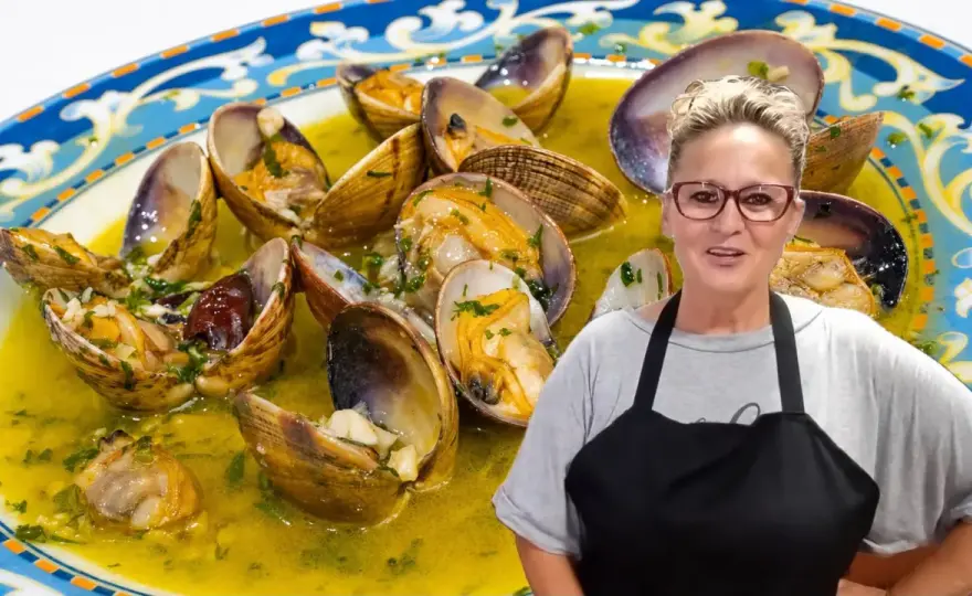 Almejas al ajillo tiernas y sabrosas en pocos minutos