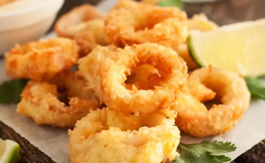 Calamares a la romana tiernos y crujientes en casa