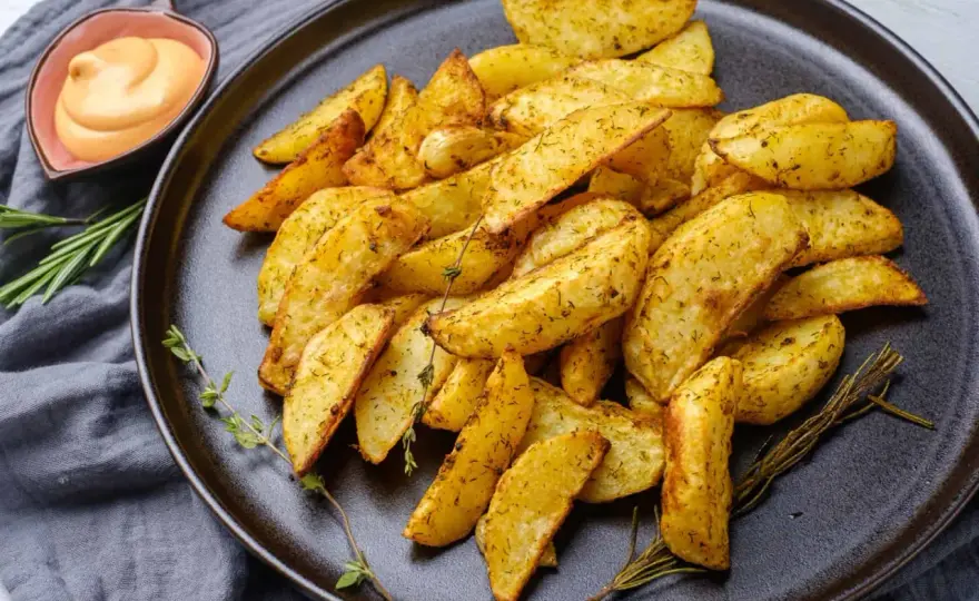 Patatas fritas al horno - Crujientes y tiernas, ¡sin fallos!