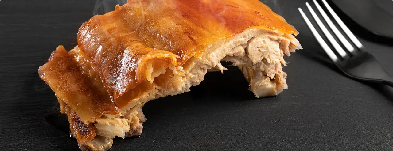 Delicioso cochifrito segoviano, crujiente por fuera y tierno por dentro. ¡Una receta para chuparse los dedos!
